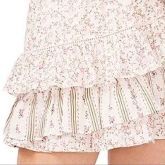 Chelsea & Violet Smocked Ruffle Ditsy Floral Print Puff Short Sleeve Dress - Picture 4 of 7